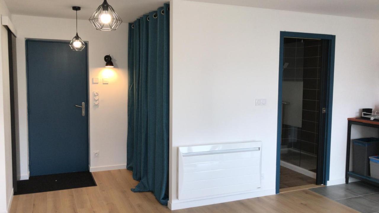 Studio 35M2 Fougeres Bagian luar foto